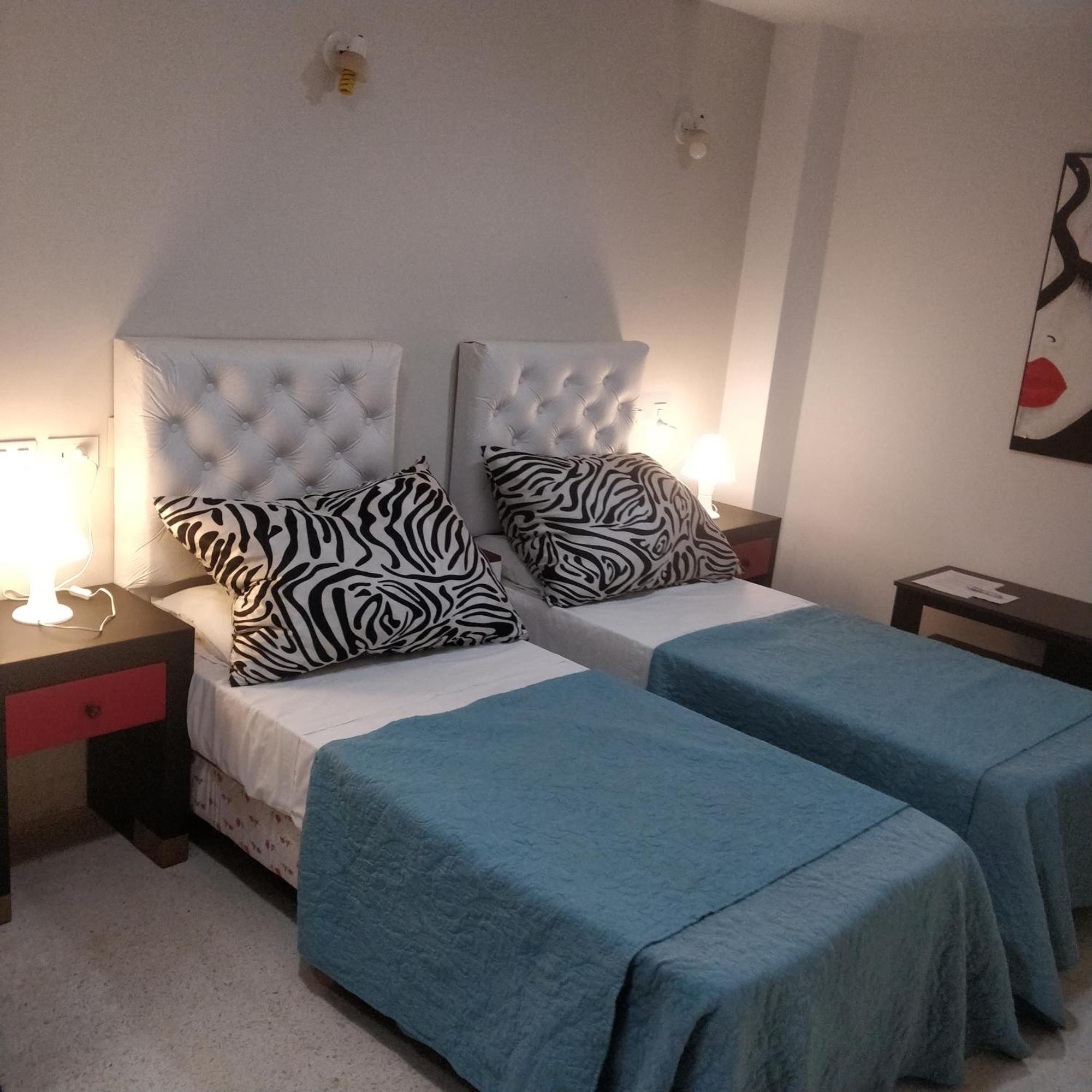 Rosa Ramona Rooms 圣萨尔瓦多德朱 外观 照片